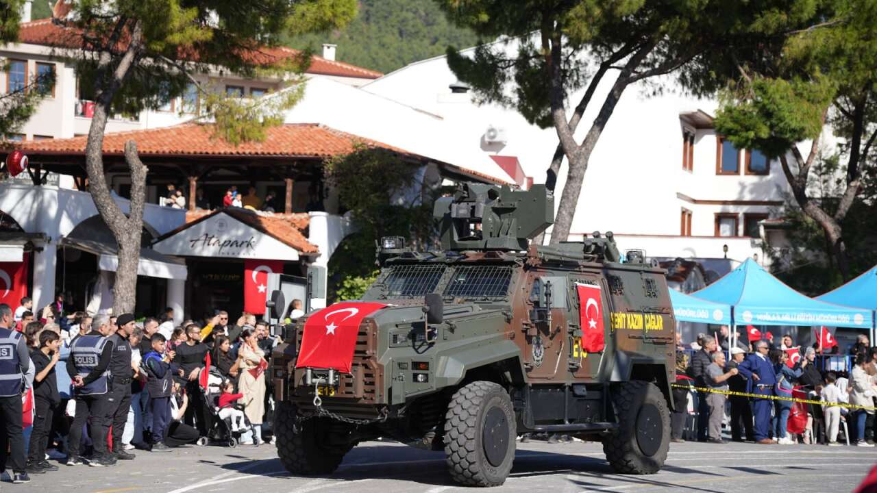 Muğla’da Cumhuriyet’in 102’nci Yılı Coşkuyla Kutlandı 24